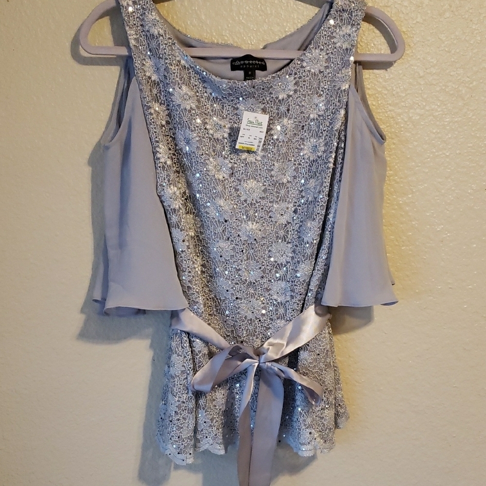 Gray Tan Sequin Tie Front Flutter Sleeve Blouse - Picture 7 of 7